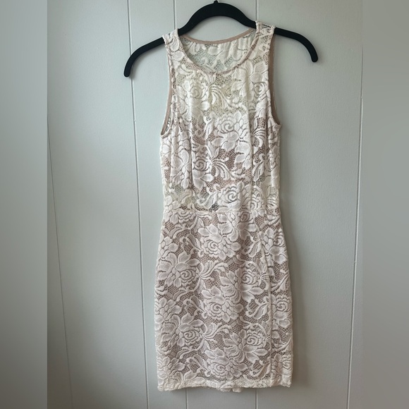 Cameo Nude Lace Dress - Picture 1 of 9